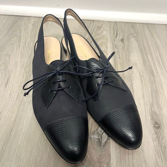 Salvatore Ferragamo Flats Women’s 9 AA (Narrow) Navy Blue Sling Back Oxford New - Picture 2 of 6